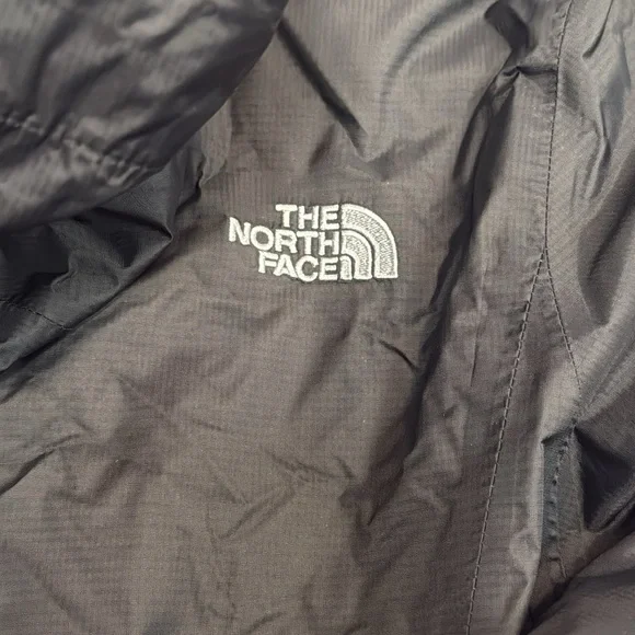 The North Face Dry Vent Rain Jacket - Picture 7 of 8